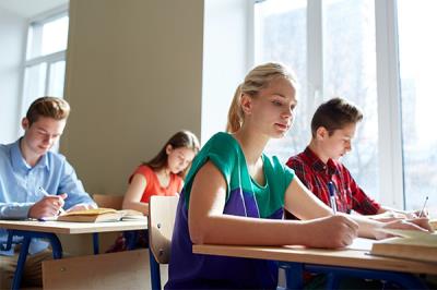 Borse di studio e contributi per i libri di testo foto 